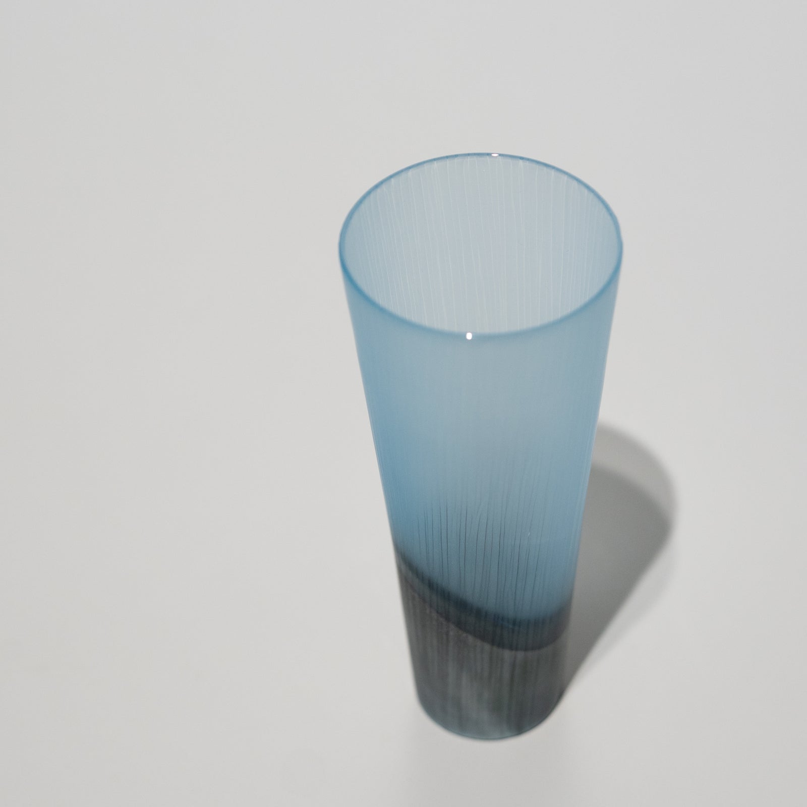 光井威善 / silence glass（blue × gray） – HULS GALLERY TOKYO | 現代工芸ギャラリー