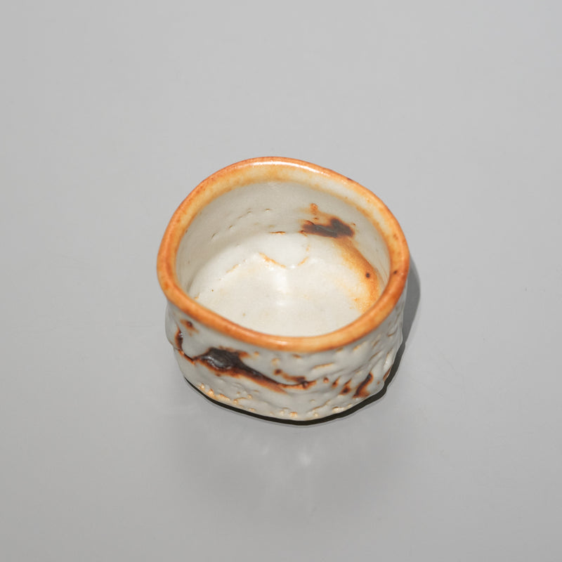 <tc>Ryotaro Kato / Shino Sake cup</tc>