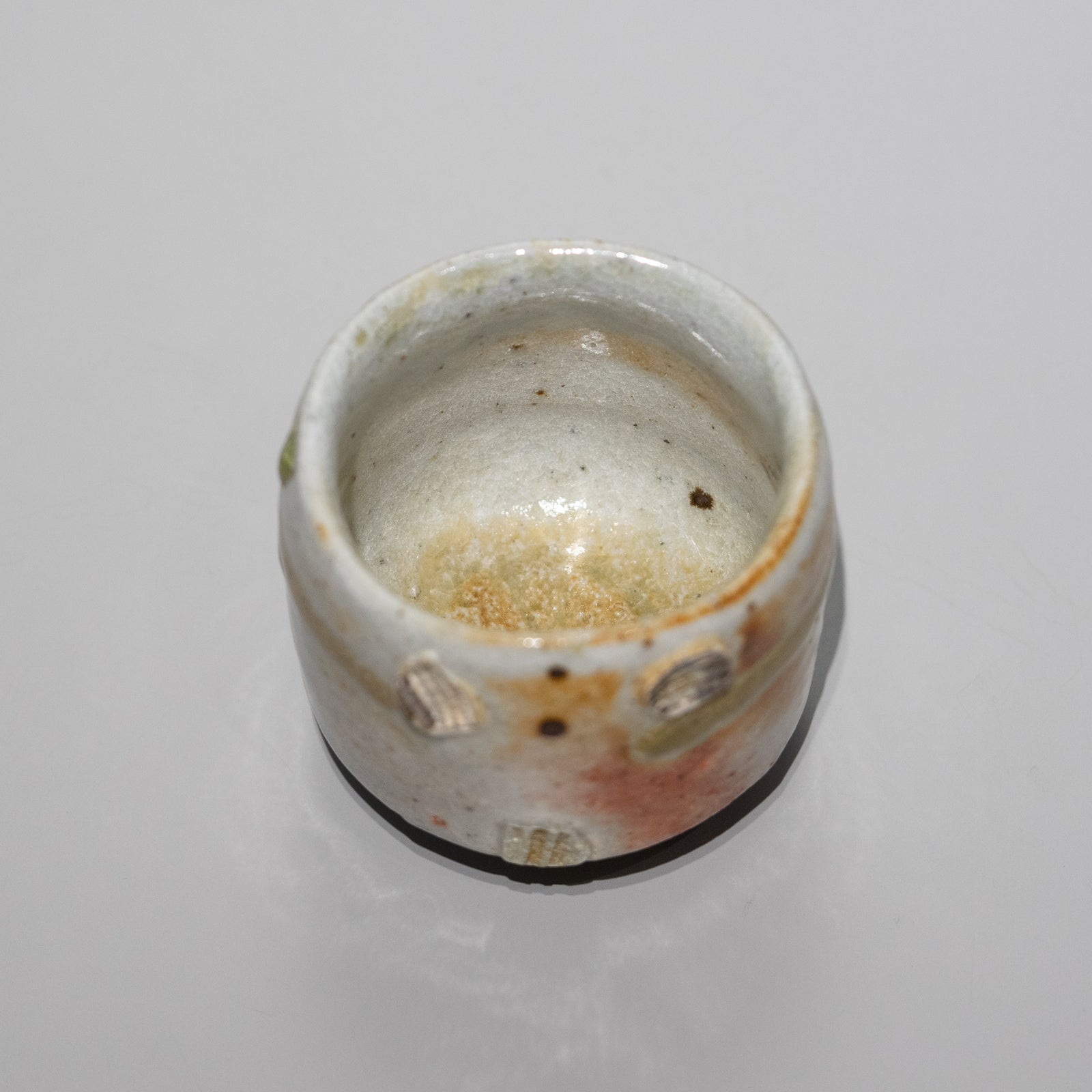 志賀ぐい呑 志賀ぐい呑 Takashi Baba / Blue Shino Sake Cup – HULS GALLERY