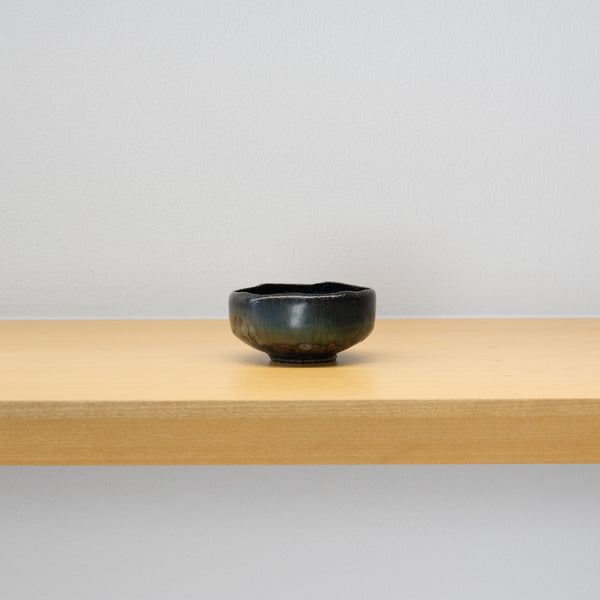 Eijiro Tokunaga / Kuro-Arita (DX) Sake Cup L – HULS GALLERY TOKYO