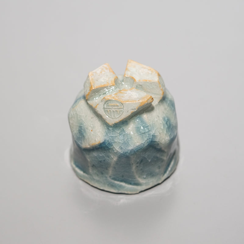 <tc>Susumu Notomi / Ao-Hagi Sake Cup (Light Blue)</tc>