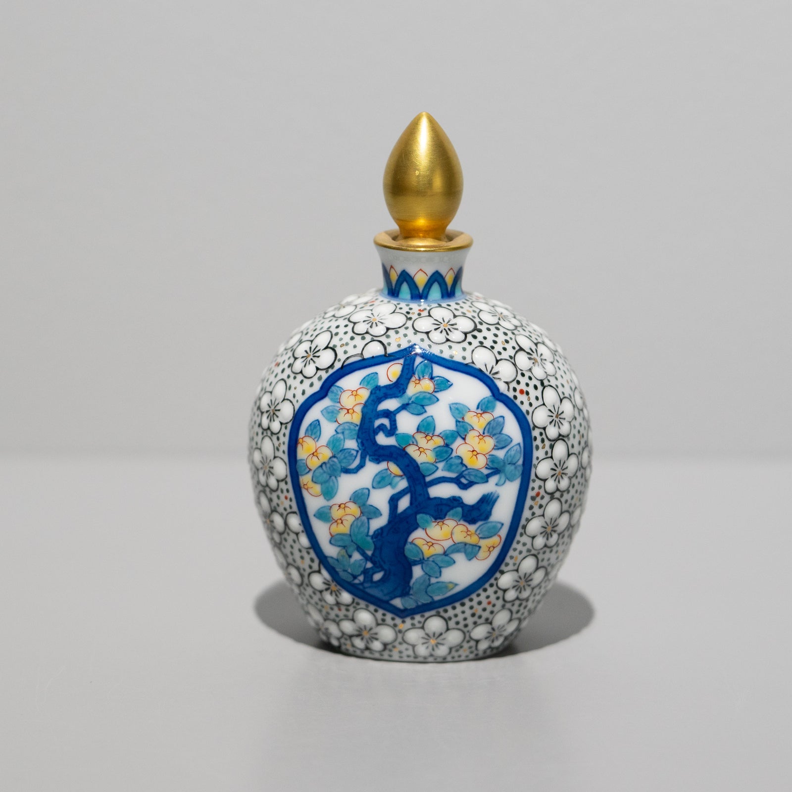 Perfume Bottle / Umezume Cherry Blossoms and Citrus – HULS GALLERY