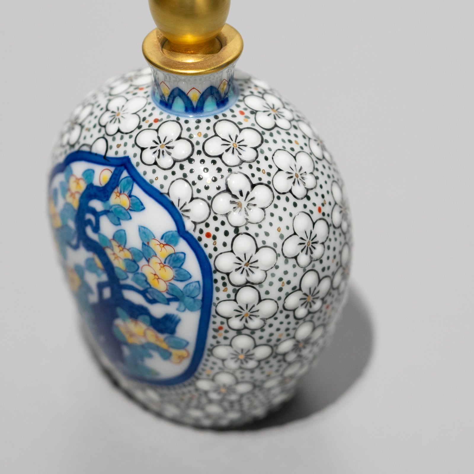 Perfume Bottle / Umezume Cherry Blossoms and Citrus – HULS GALLERY