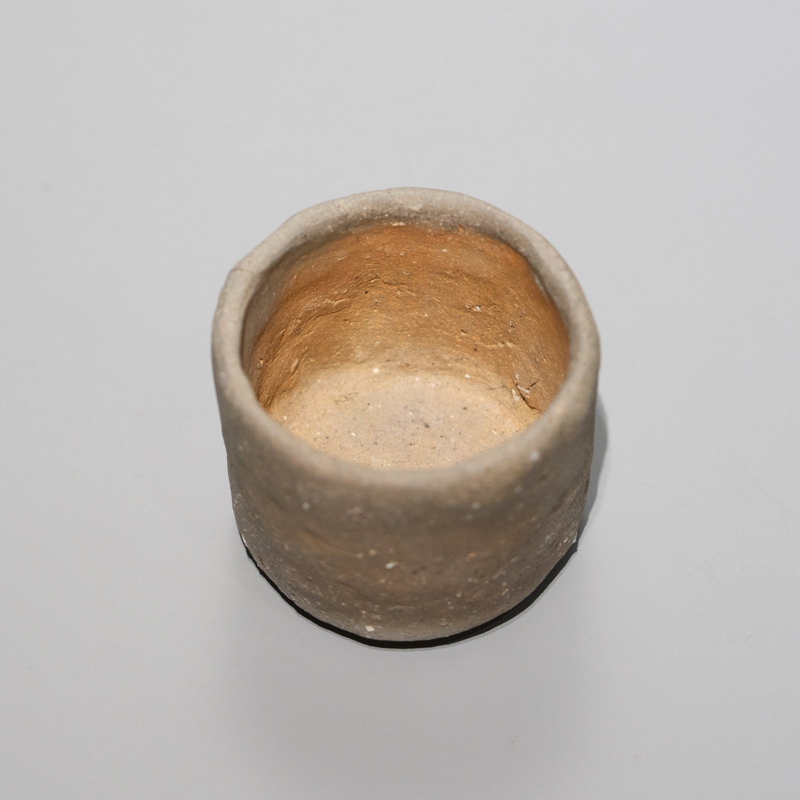 谷穹 / 信楽 盃（一点物） – HULS GALLERY TOKYO | 現代工芸ギャラリー