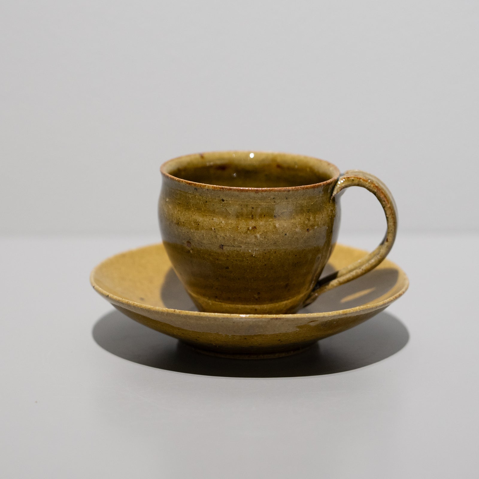 中里太亀 / 黄唐津デミタス（一点物） – HULS GALLERY TOKYO | 現代