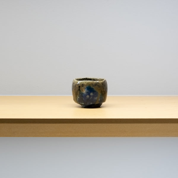 馬場隆志 / 窯変蒼ぐい呑（一点物） – HULS GALLERY TOKYO | 現代工芸