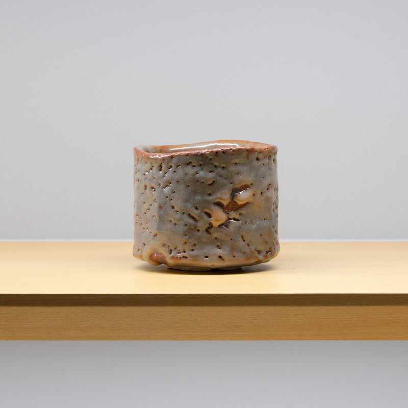 <tc>Ryotaro Kato / Ogura-Shino Style Tea Bowl</tc>