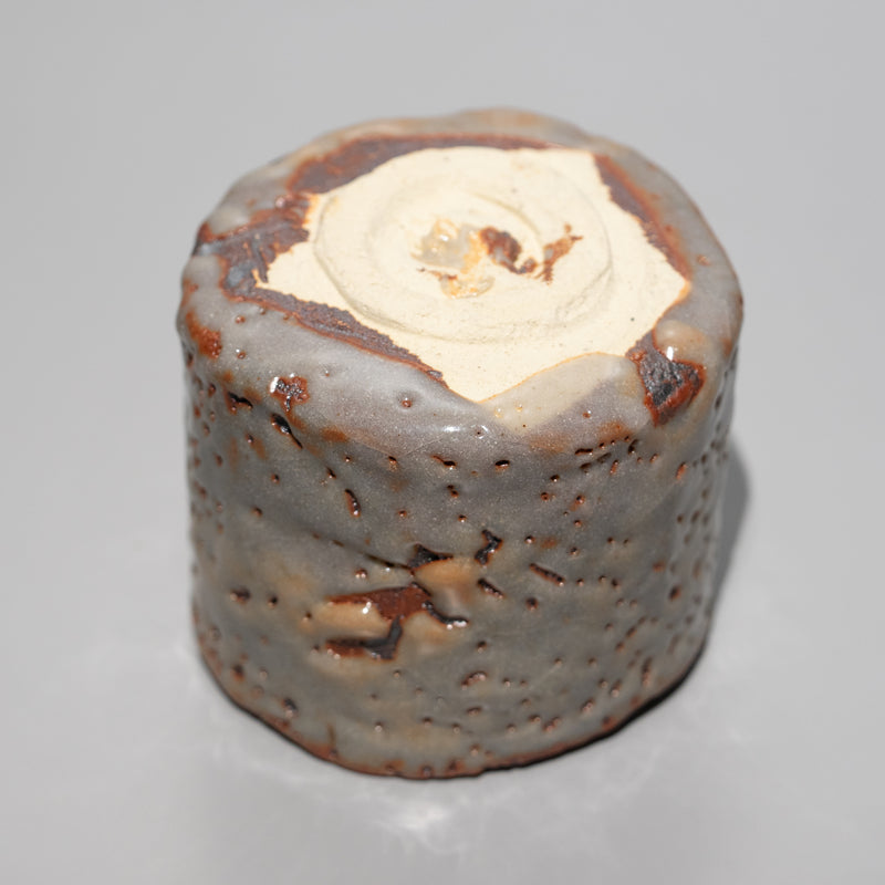 <tc>Ryotaro Kato / Ogura-Shino Style Tea Bowl</tc>