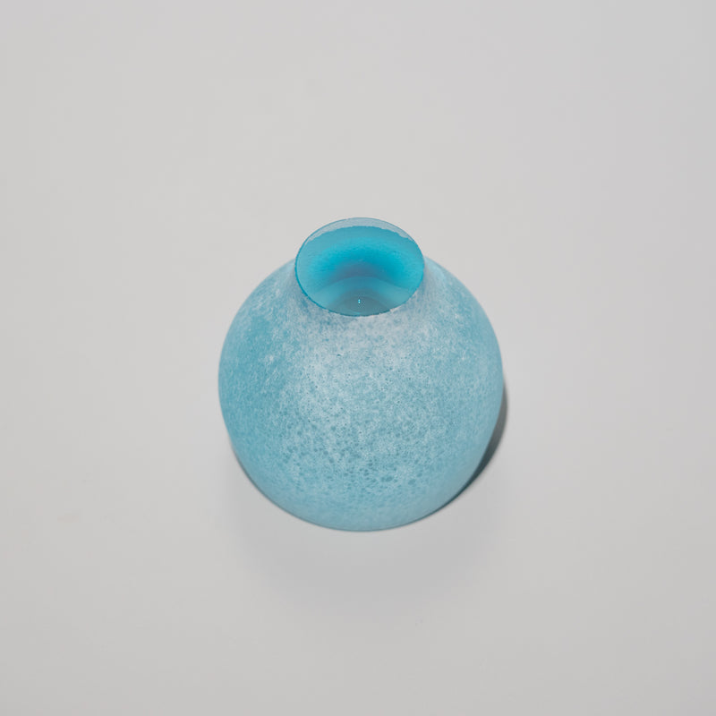 <tc>Yuko Sekino / Utakata Sake Cup (Light Blue)</tc>