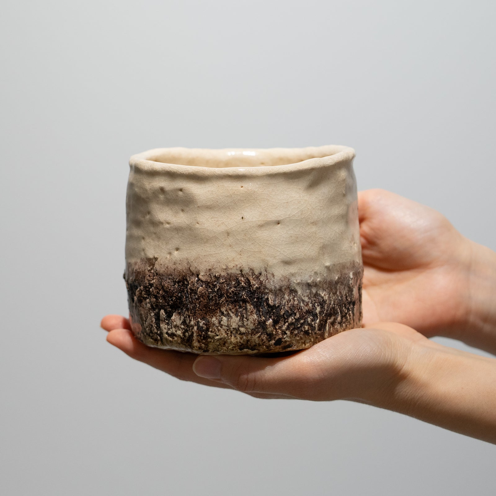 柳下季器 / 白茶碗 不二山（一点物） – HULS GALLERY TOKYO | 現代工芸