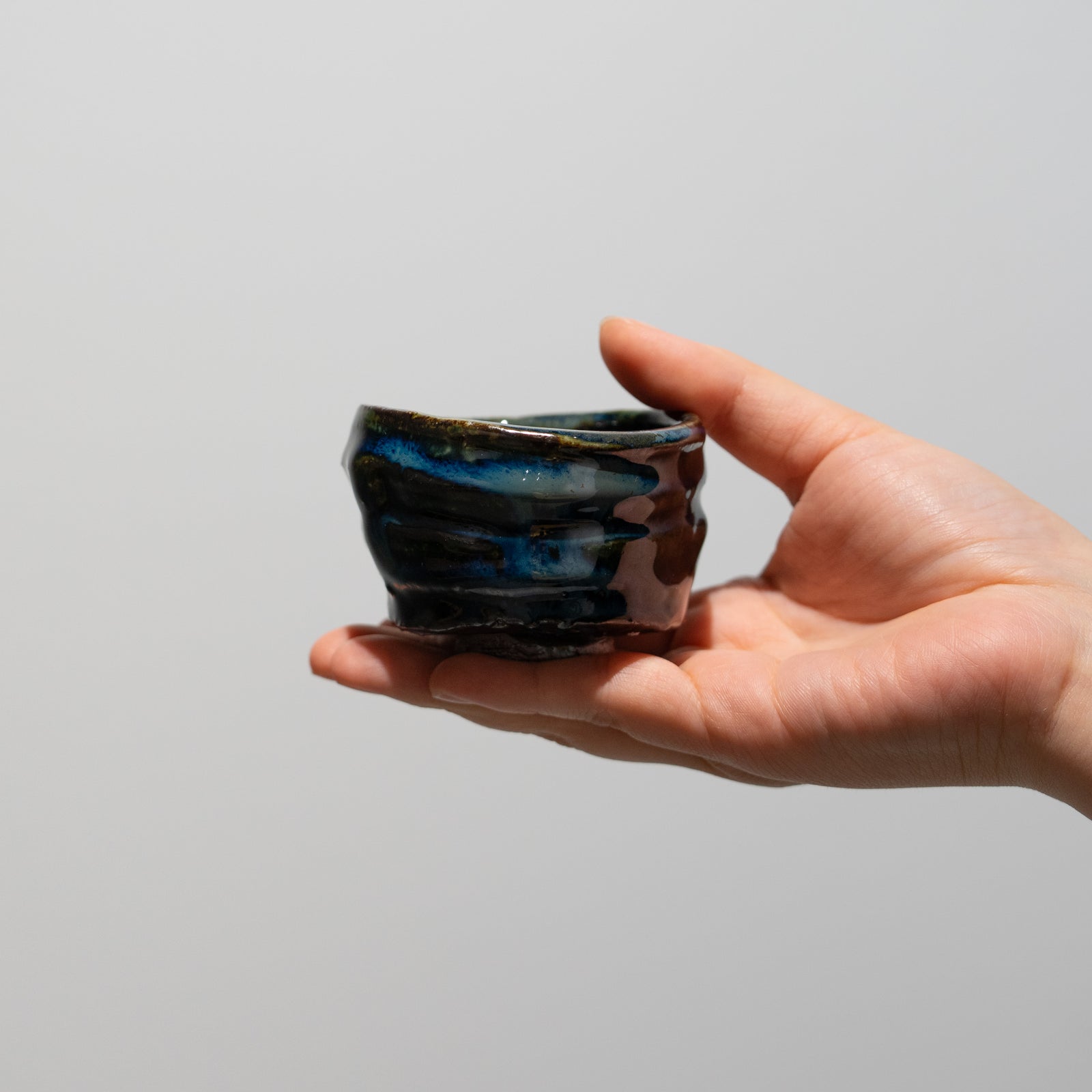 今西公彦 / 丹波海鼠窯変酒呑（一点物） – HULS GALLERY TOKYO | 現代