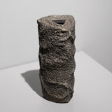 <tc>Hideki Yamamoto / Blue-Grey Ice Crackle Pattern Triangular Flower Vase</tc>