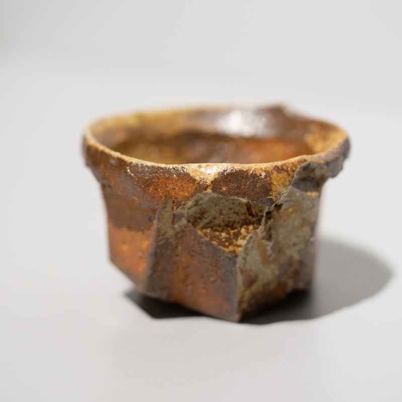<tc>Taiga Mori / Kaku-Kaku(stiffly) Sake Cup</tc>