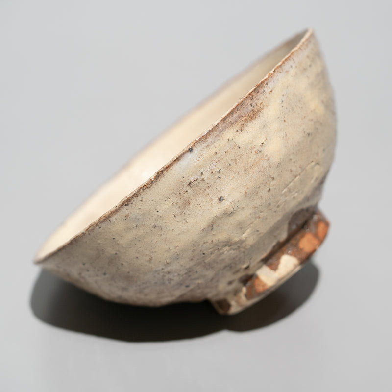 坂倉新兵衛 / 大道粉引茶碗（一点物） – HULS GALLERY TOKYO | 現代