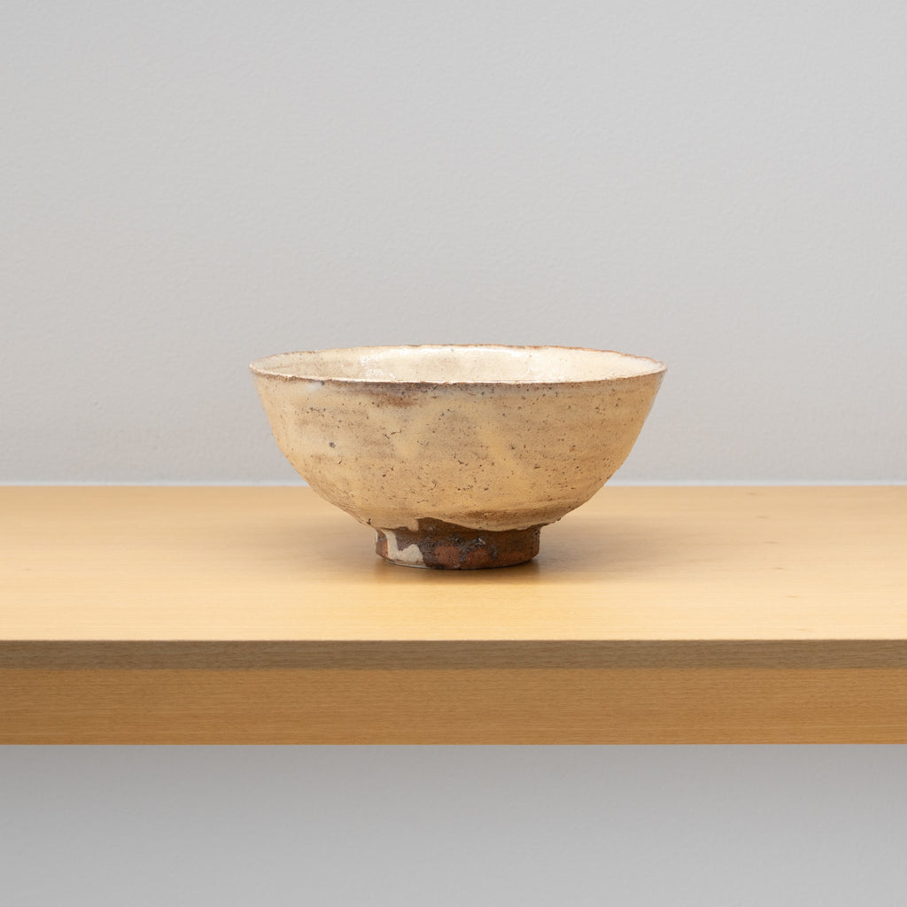 坂倉新兵衛 / 大道粉引茶碗（一点物） – HULS GALLERY TOKYO | 現代