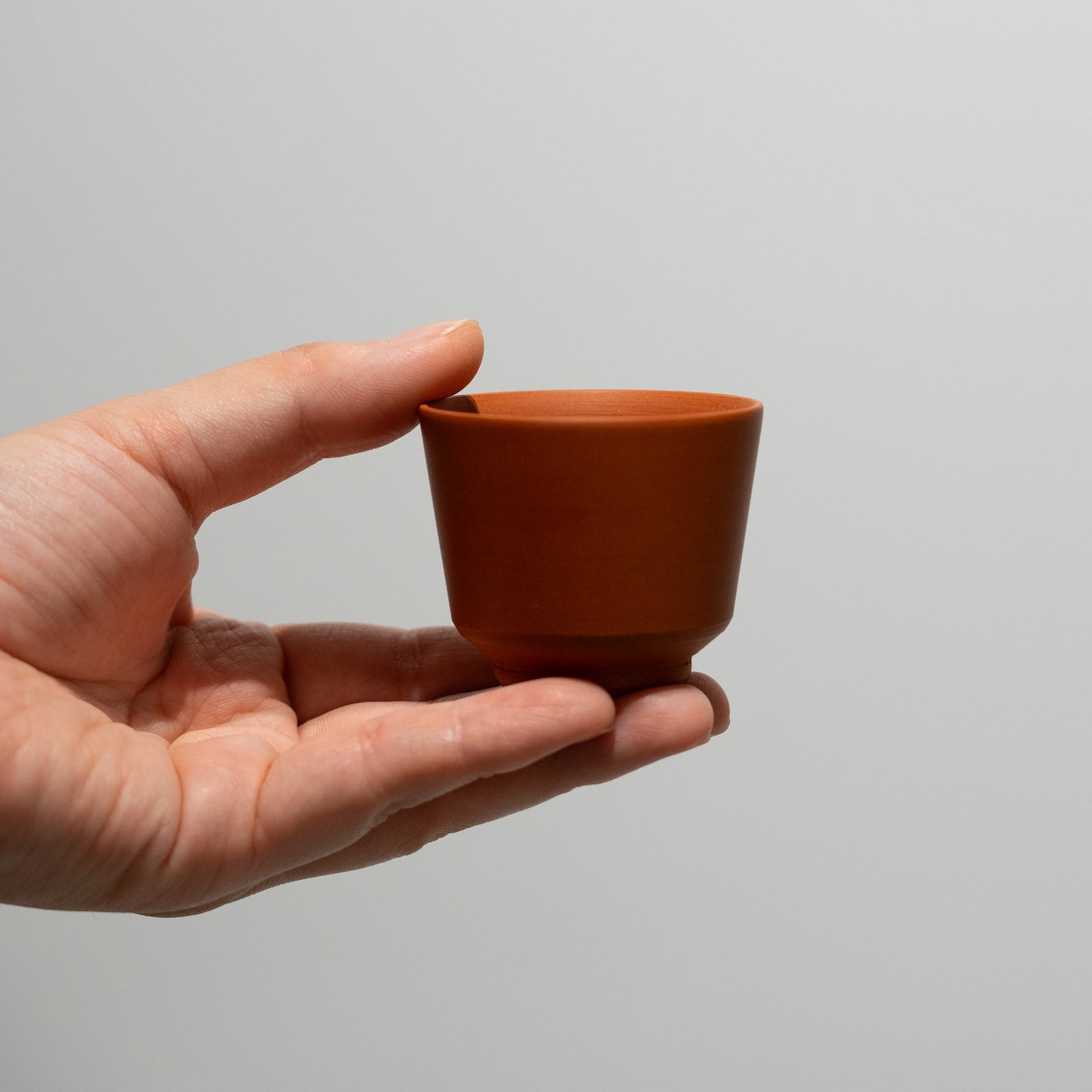 Red Clay Small Cup – HULS GALLERY TOKYO | 現代工芸ギャラリー