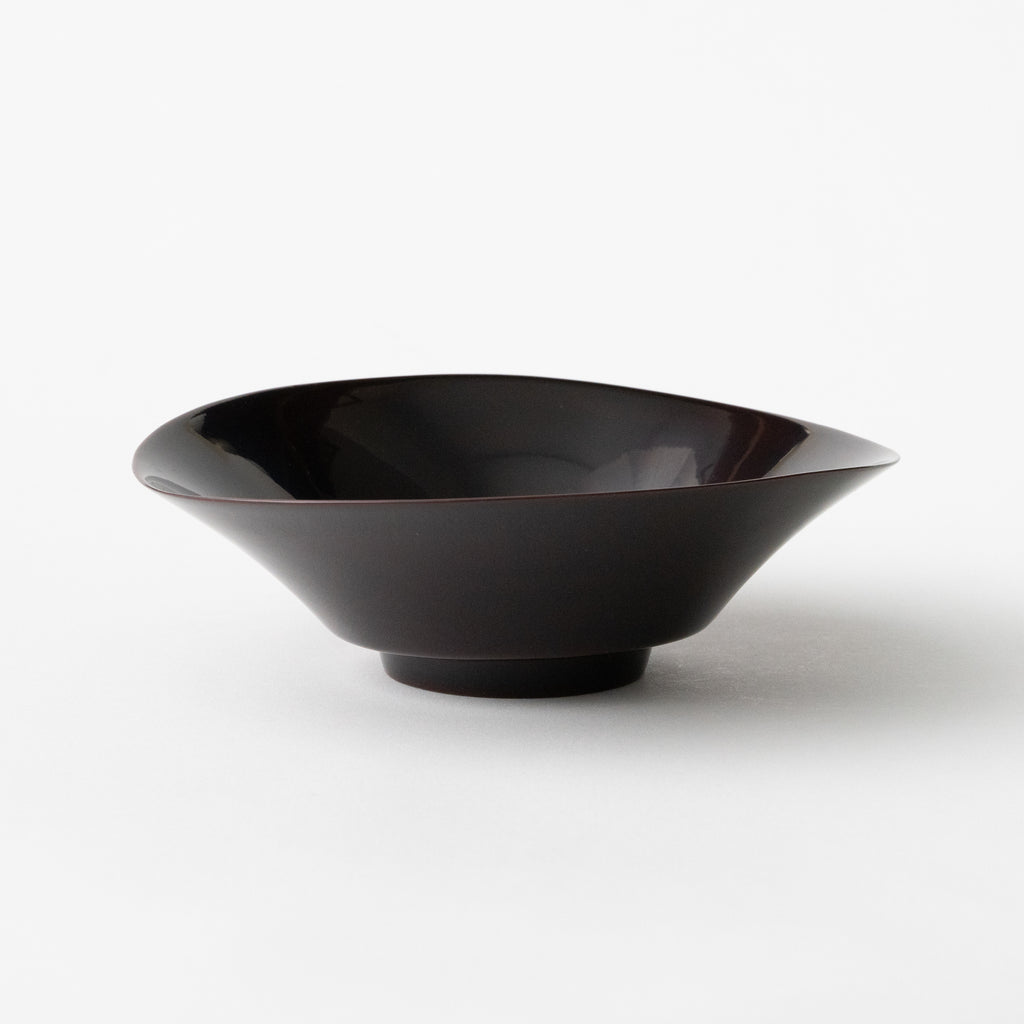 美術工芸品　ヴィンテージJAPAN くり抜き技法　面取り菓子鉢　25❌4㎝ DSC07972_1024x.jpg?v=1712716708