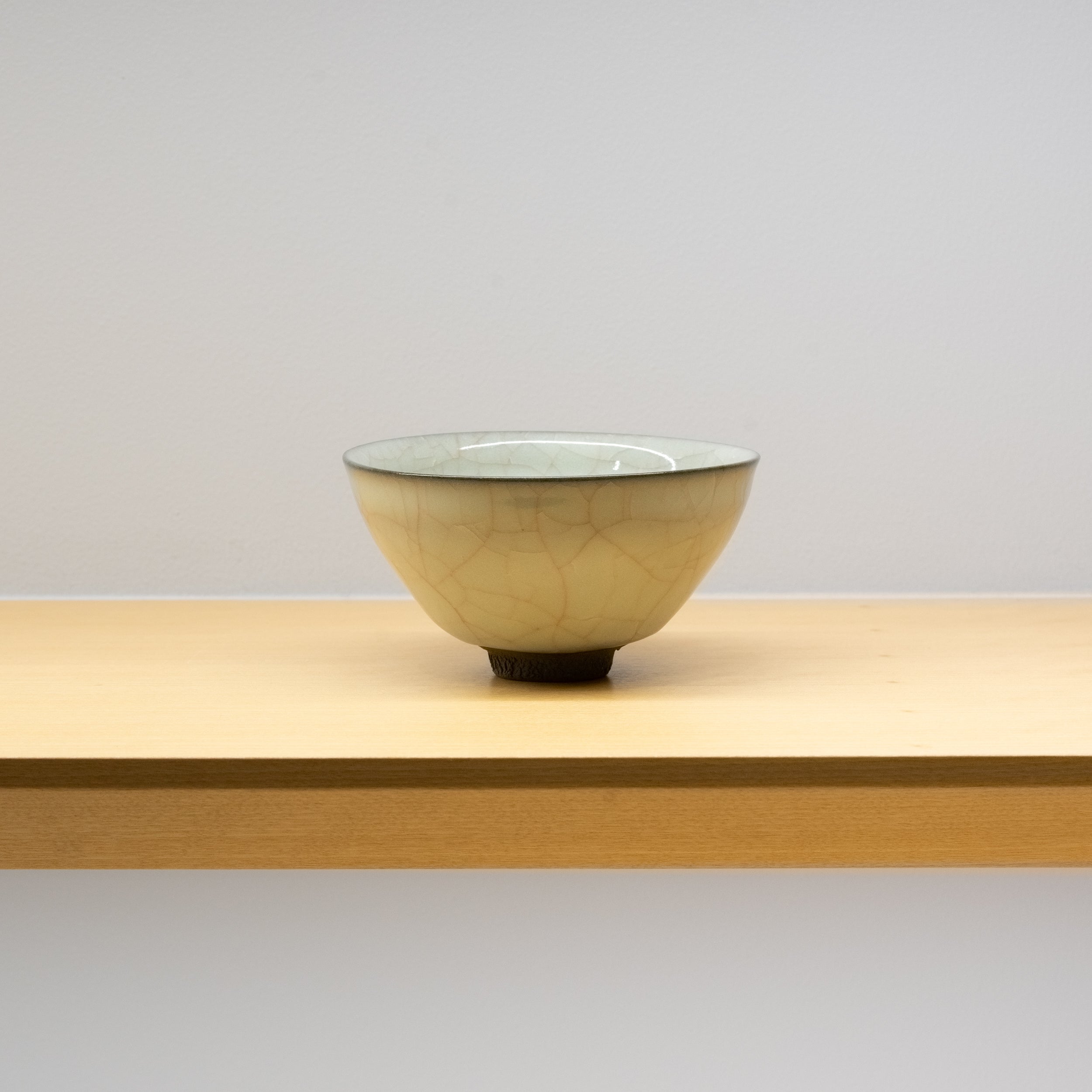 特別価格。京都人気作家木村展之瑠璃青磁ぐい呑み。共箱付き