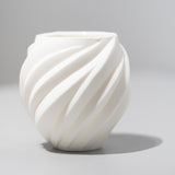 <tc>Nami Takahashi / White Sake Cup</tc>