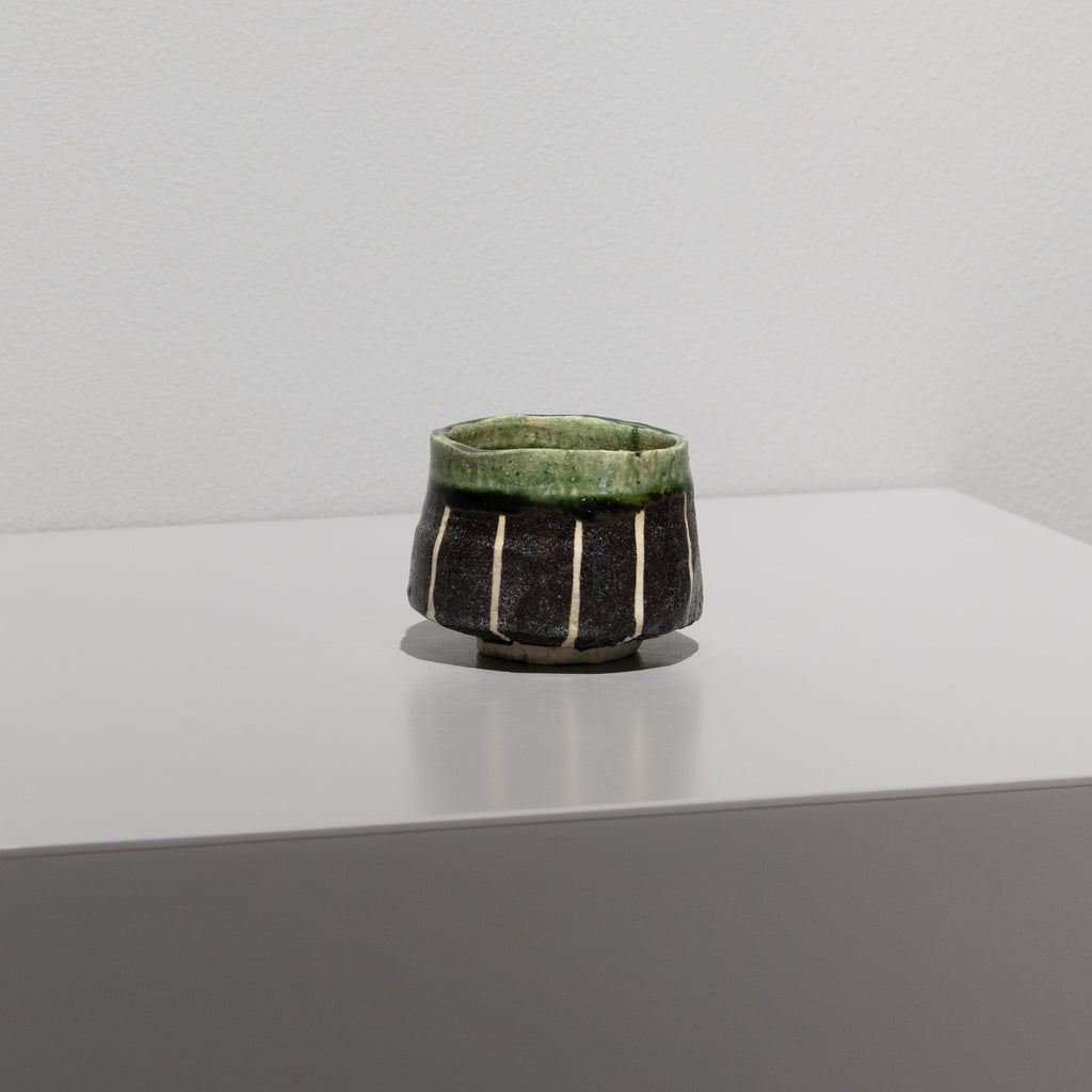 澤克典 / 織部 ぐい呑（一点物） – HULS GALLERY TOKYO | 現代工芸