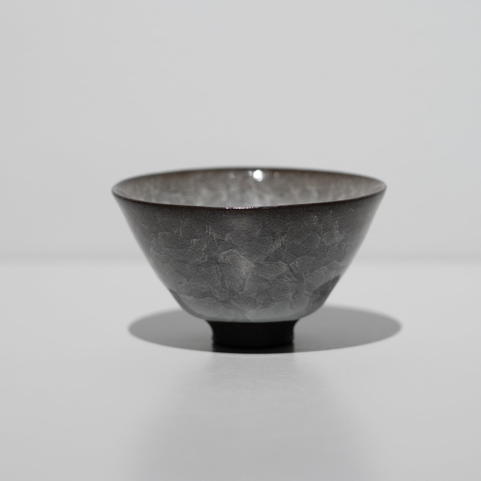 今泉毅 / 氷裂文盃（一点物） – HULS GALLERY TOKYO | 現代工芸ギャラリー