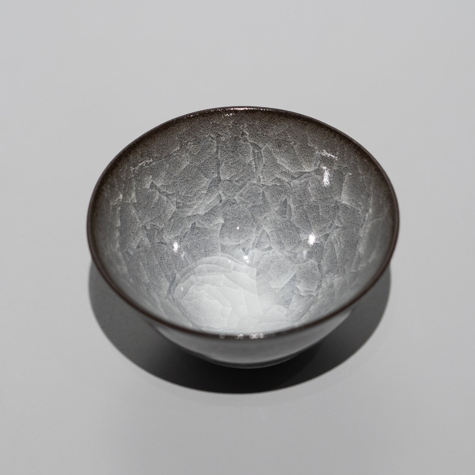 今泉毅 / 氷裂文盃（一点物） – HULS GALLERY TOKYO | 現代工芸ギャラリー
