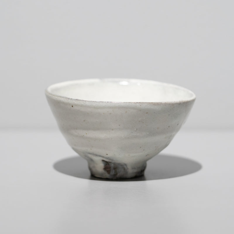 鈴木大弓 / 粉引盃（一点物） – HULS GALLERY TOKYO | 現代工芸ギャラリー