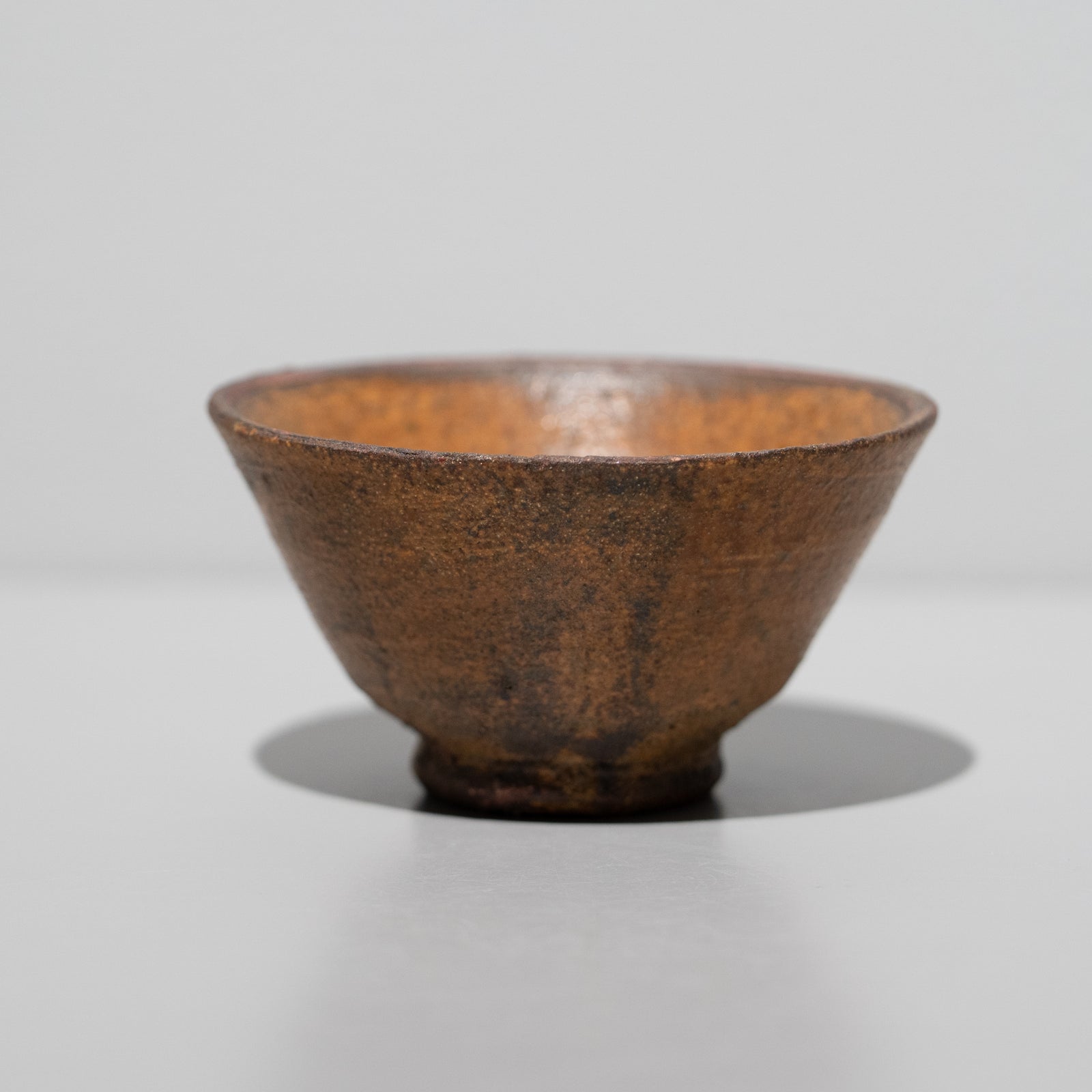 鈴木大弓 / 伊羅保盃（一点物） – HULS GALLERY TOKYO | 現代工芸