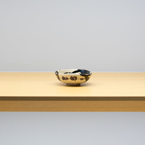 【酒器展】寺田鉄平 / 黒織部ぐい吞（一点物）