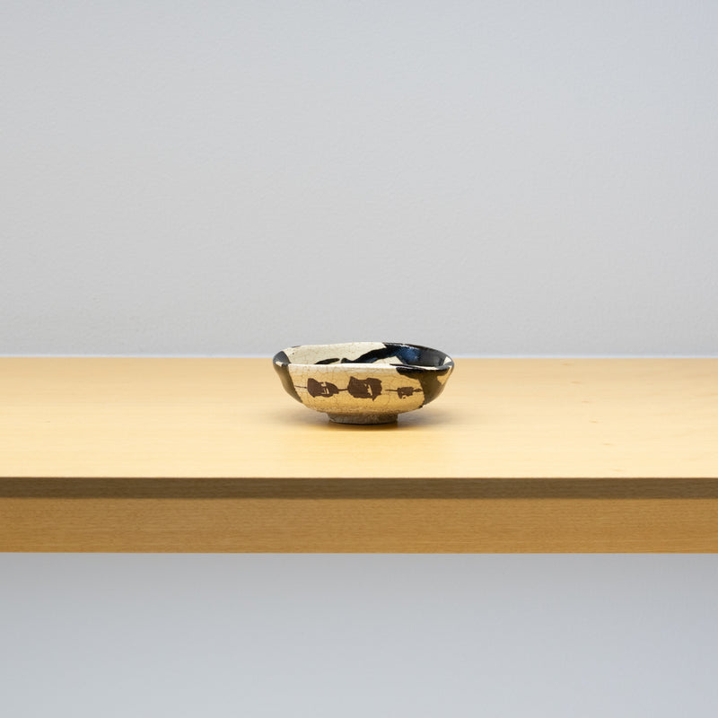 【酒器展】寺田鉄平 / 黒織部ぐい吞（一点物）