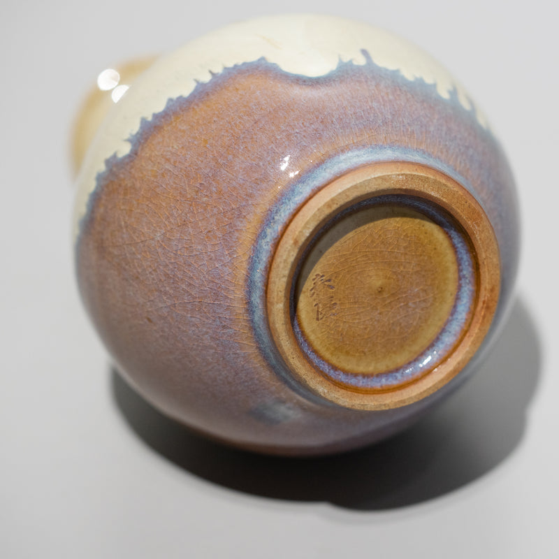 <tc>Shunkei Takatori / Tokkuri Sake Flask</tc>