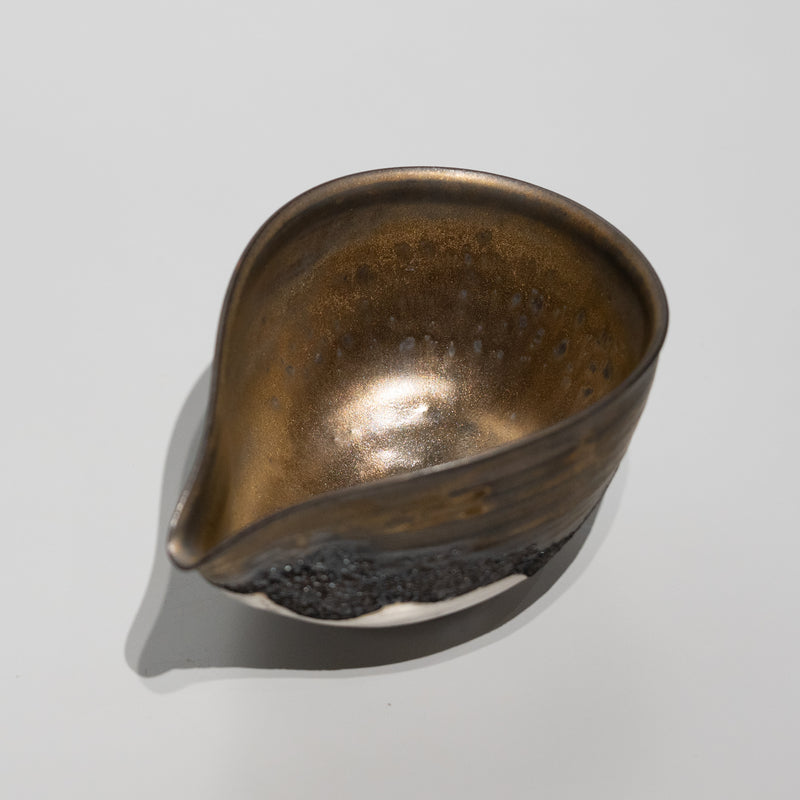 <tc>Shunkei Takatori / Ginsai Sake Server B</tc>