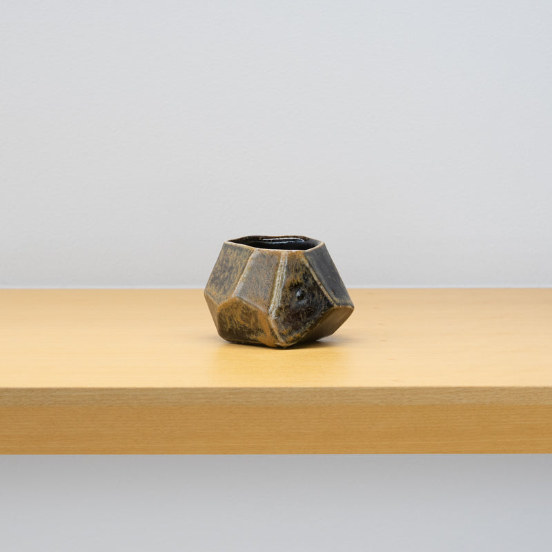 酒器展】馬場隆志 / 黒ぐい呑（一点物） – HULS GALLERY TOKYO