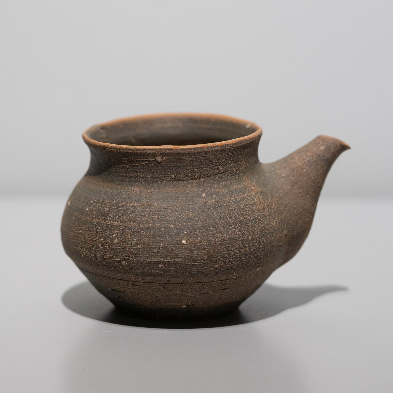 森本仁 / 備前注器（一点物） – HULS GALLERY TOKYO | 現代工芸ギャラリー