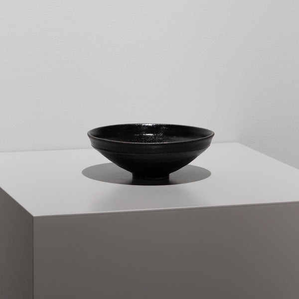 黒色 突起装飾 / 市之倉石洲 木村展之 / 漆黒平向付 – HULS GALLERY TOKYO | 現代工芸ギャラリー