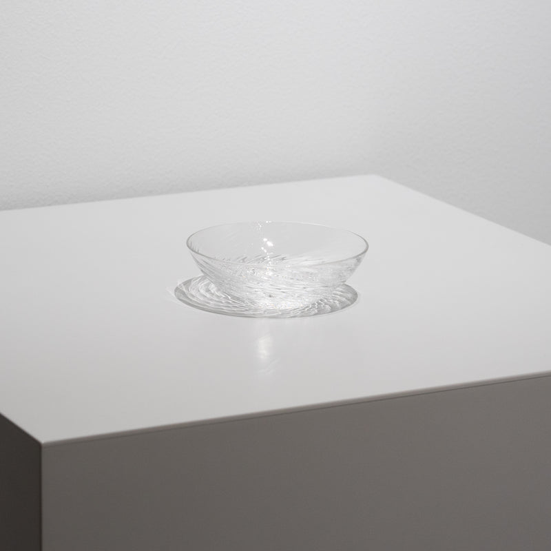ボラゴ 丸形小皿（9cm）クリアー