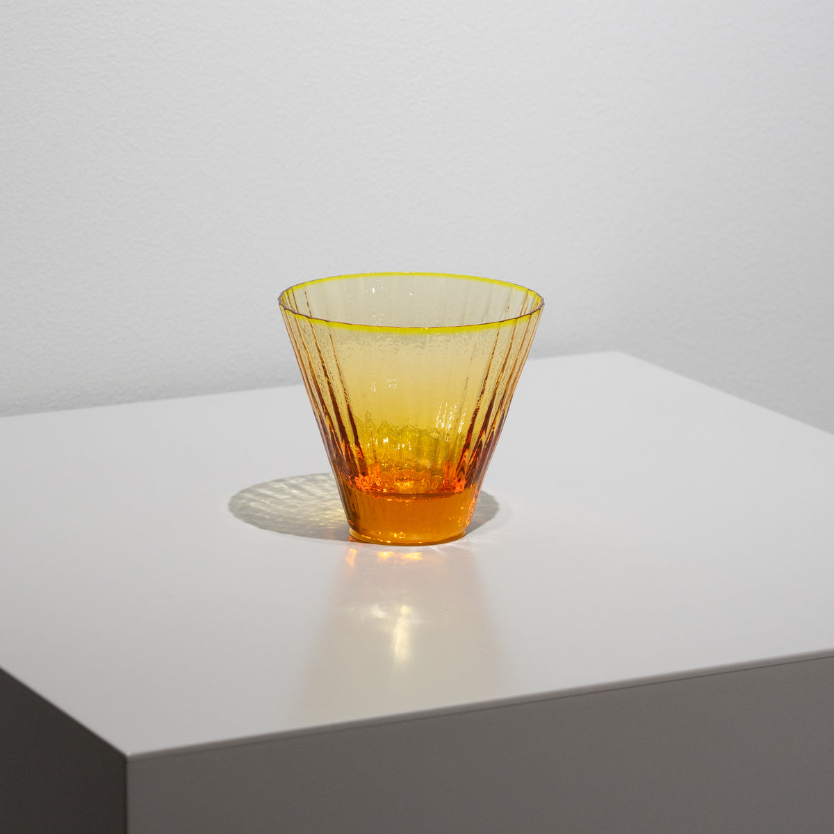 Glass – HULS GALLERY TOKYO | 現代工芸ギャラリー