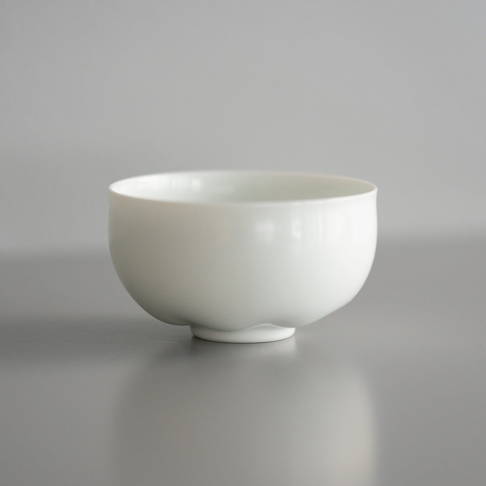 中村清吾 / 白磁煎茶碗（小） – HULS GALLERY TOKYO | 現代工芸ギャラリー