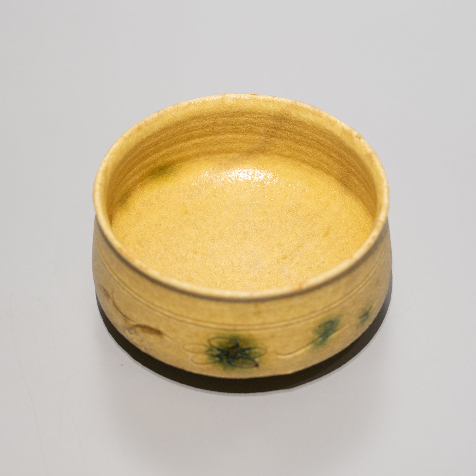 人気作家　山口真人　黄瀬戸茶碗 山口真人 / 黄瀬戸茶碗（一点物） – HULS GALLERY TOKYO | 現代