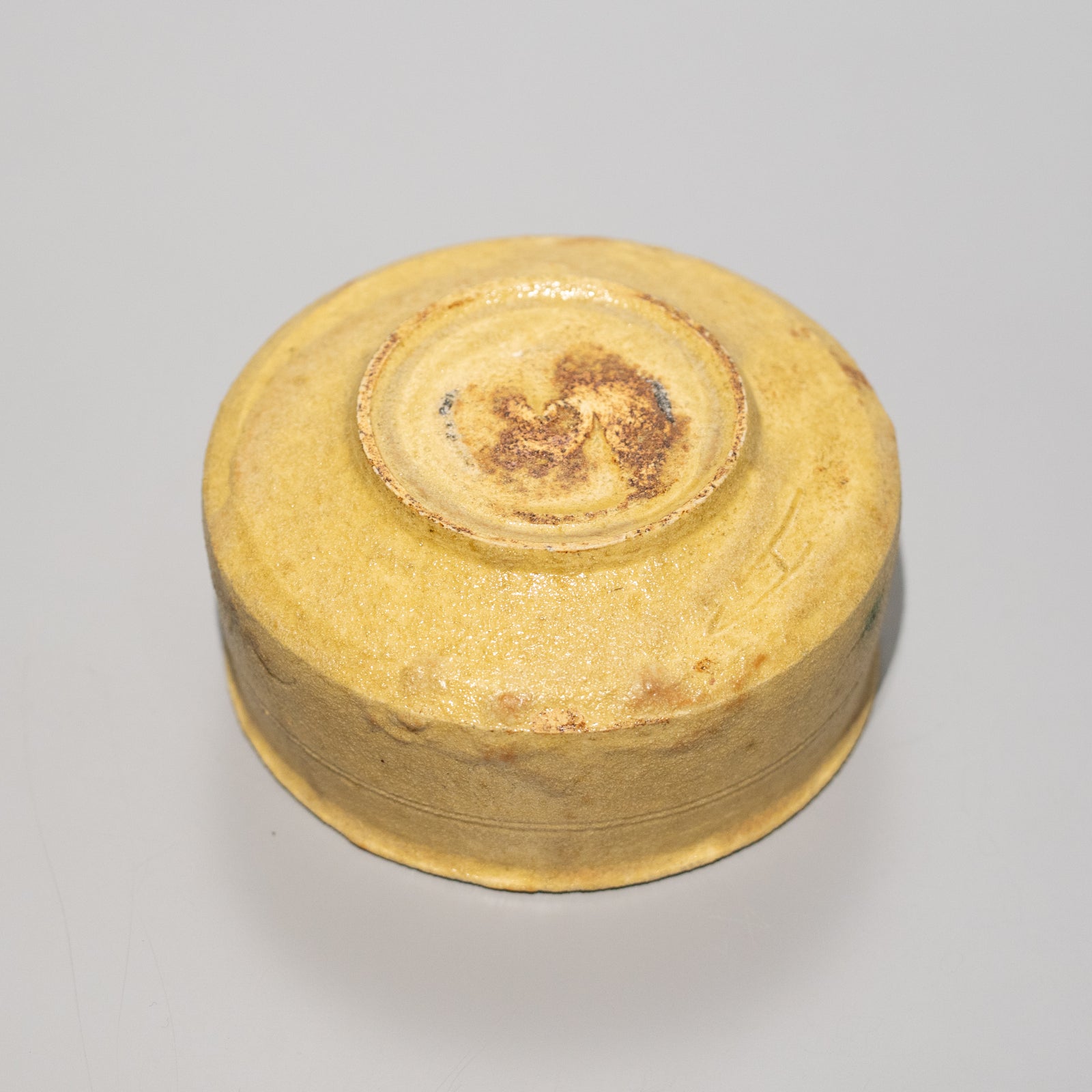 山口真人 / 黄瀬戸茶碗（一点物） – HULS GALLERY TOKYO | 現代工芸