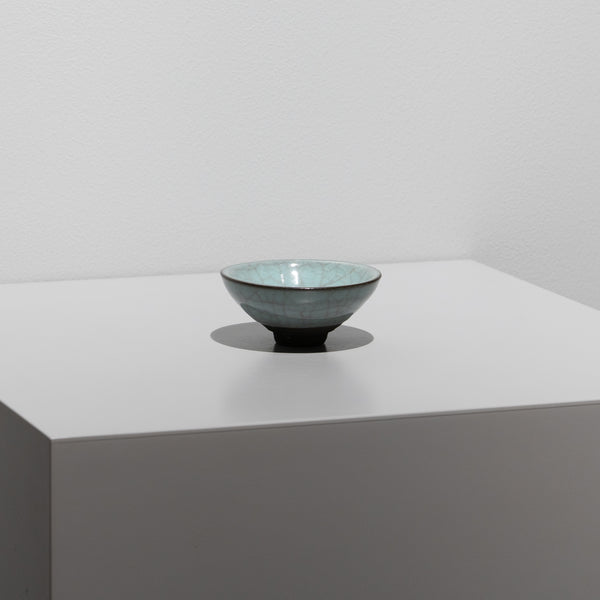 木村展之 / 粉青瓷ぐい呑 B（一点物） – HULS GALLERY TOKYO | 現代