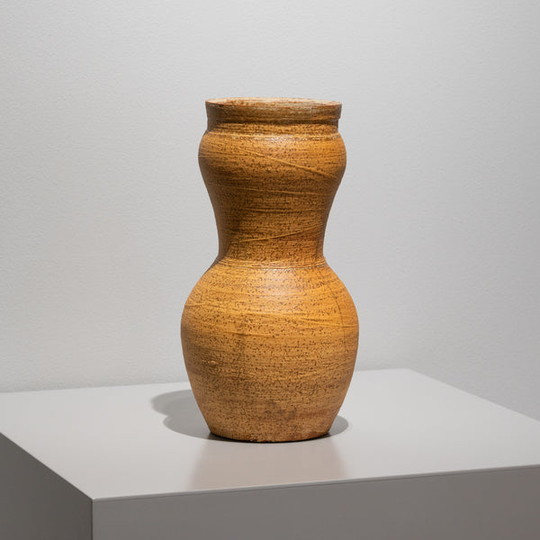 坂倉正紘 / 刷毛目花入（一点物） – HULS GALLERY TOKYO | 現代工芸
