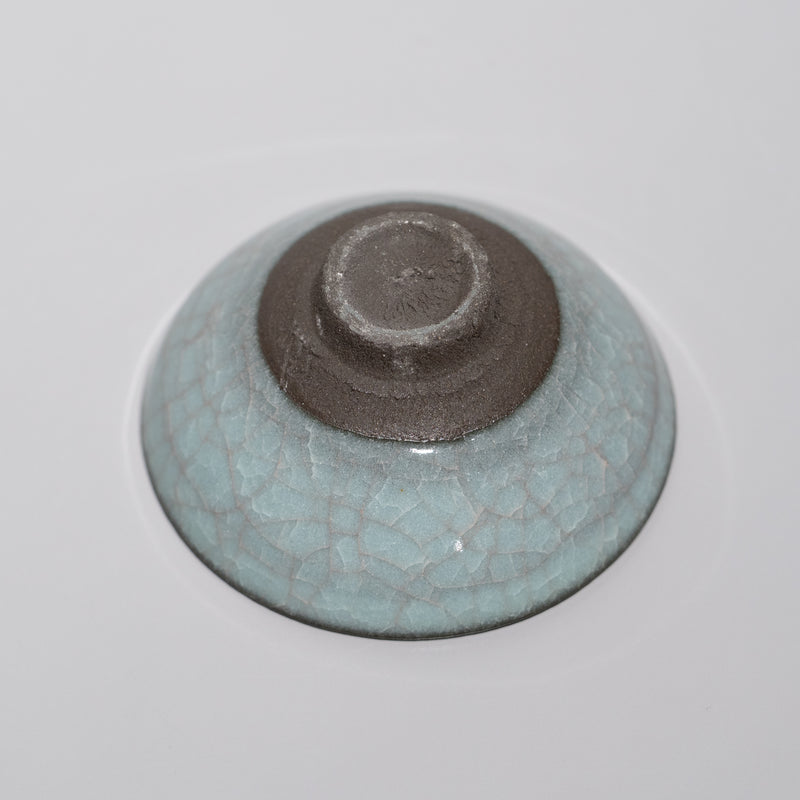 木村展之 / 粉青瓷ぐい呑 B（一点物） – HULS GALLERY TOKYO | 現代