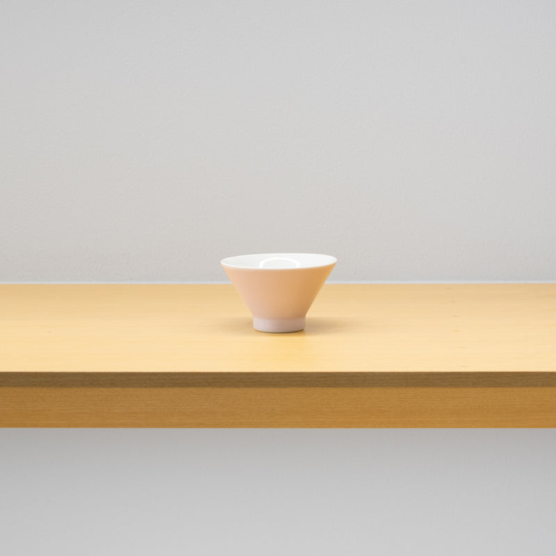 <tc>Tea Cup (Sakura pink)</tc>