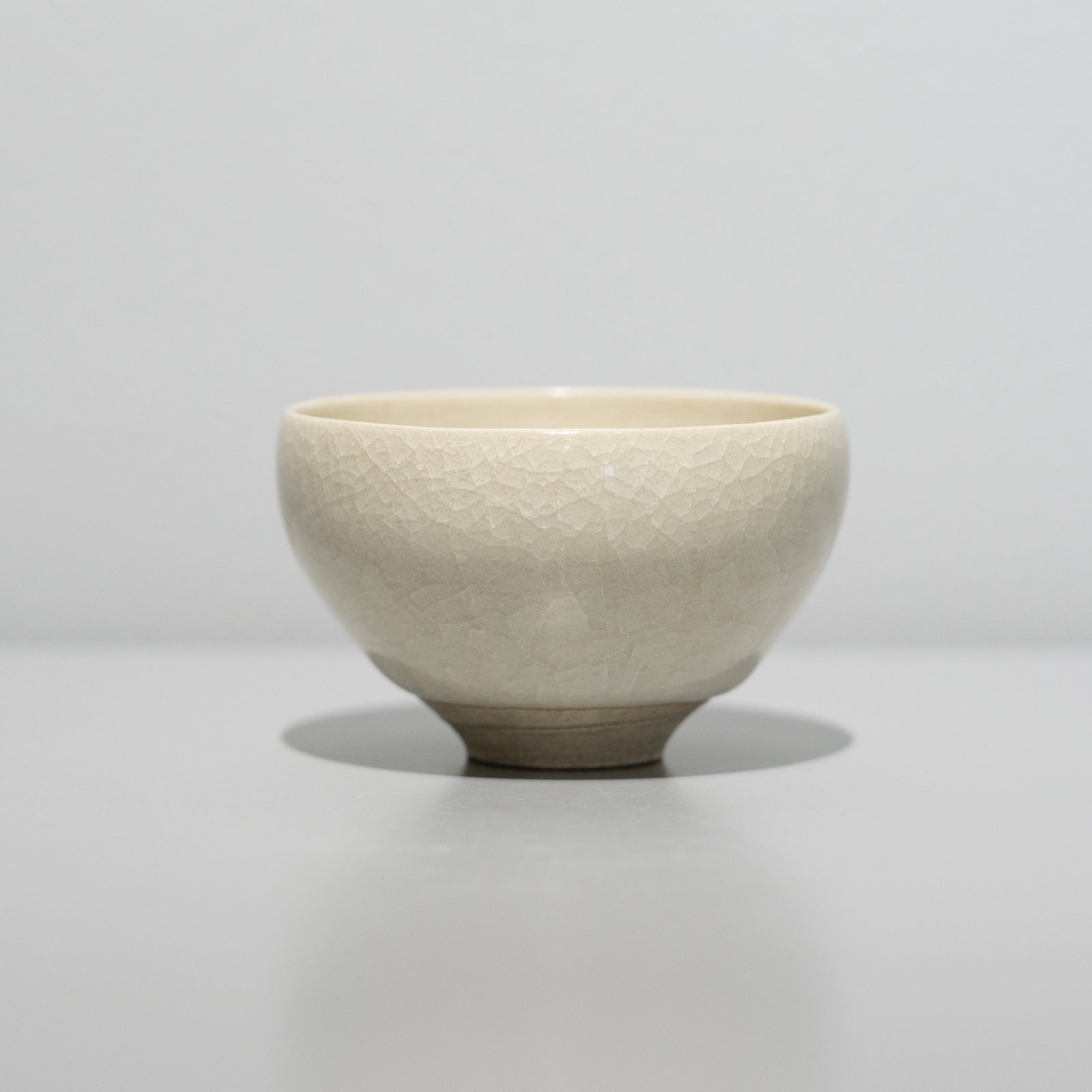 今泉毅 / 白瓷杯（一点物） – HULS GALLERY TOKYO | 現代工芸ギャラリー