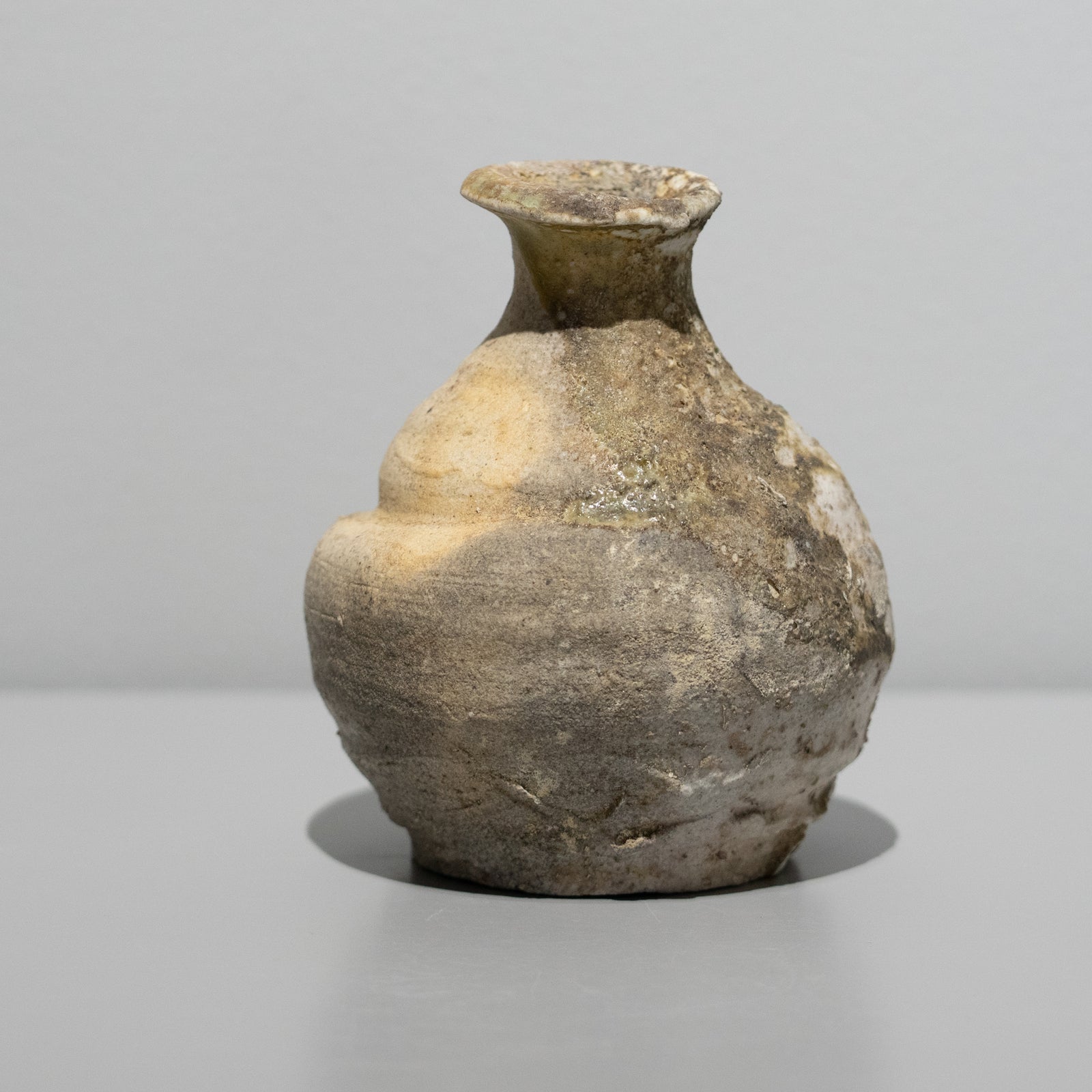 谷本貴 / 伊賀徳利（一点物） – HULS GALLERY TOKYO | 現代工芸ギャラリー