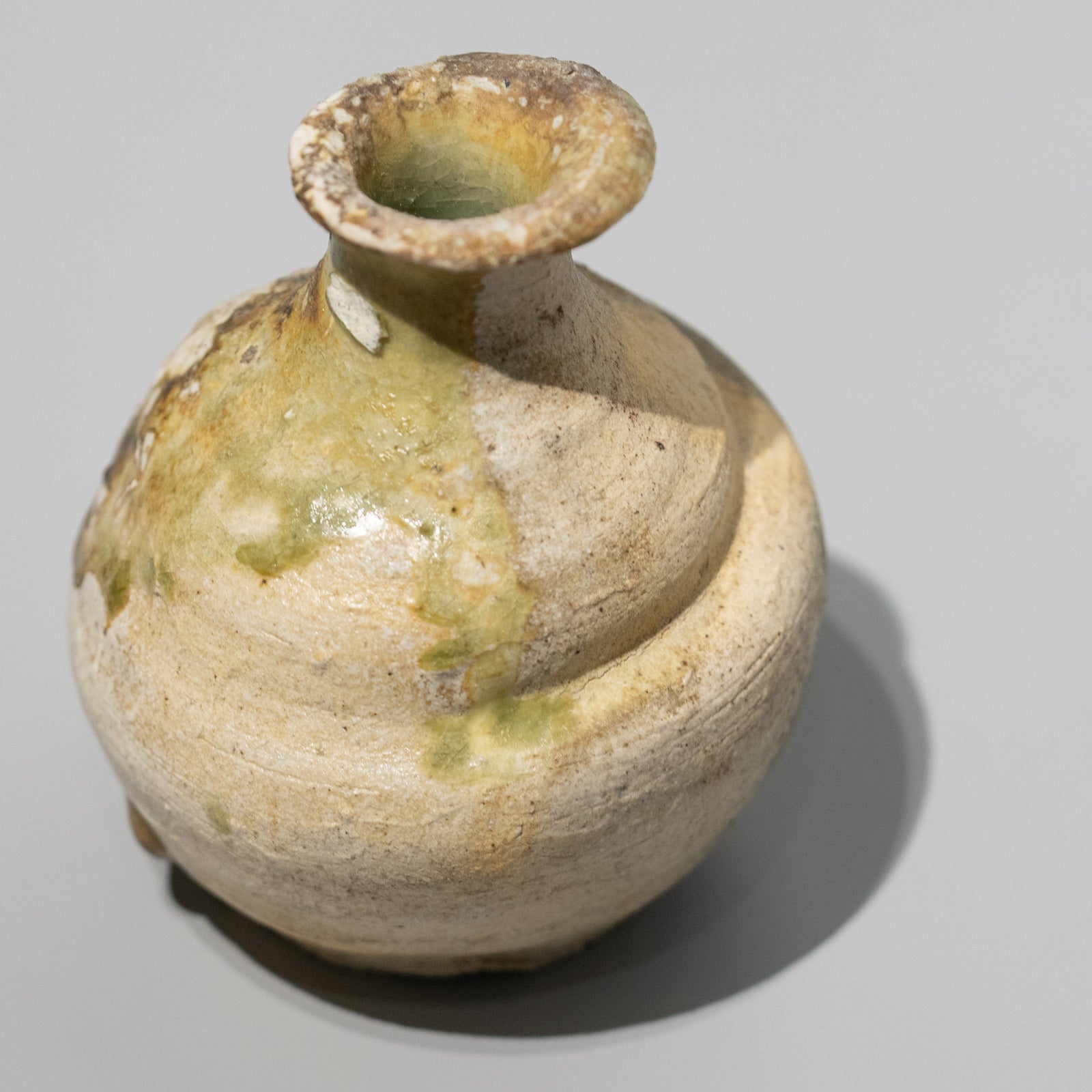 谷本貴 / 伊賀徳利（一点物） – HULS GALLERY TOKYO | 現代工芸ギャラリー