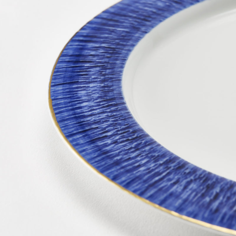 <transcy>Carved Pattern Dinner Plate (Blue)</transcy>
