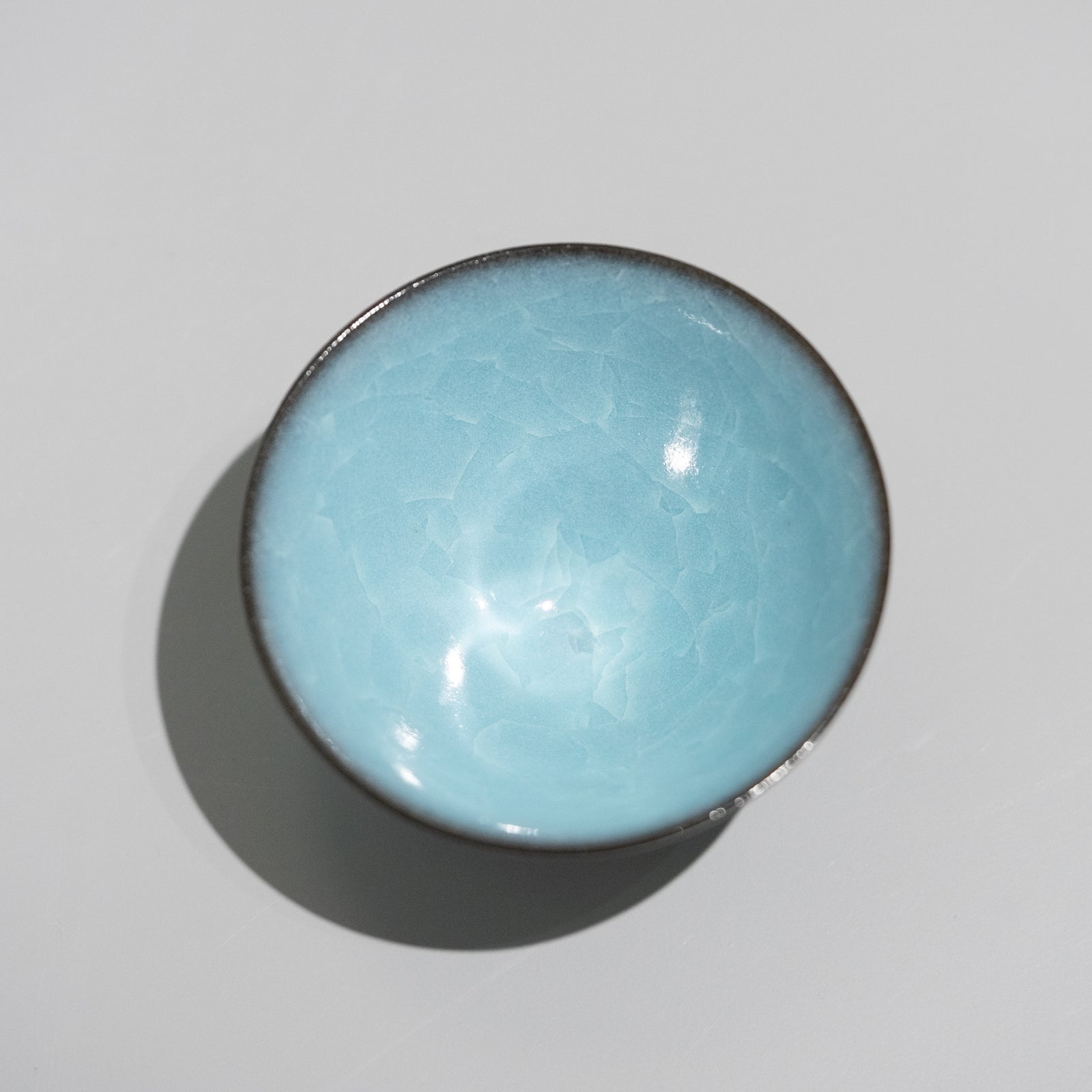 最終価格‼️今泉毅青瓷ぐい飲み Takeshi Imaizumi / Celadon Sake Cup – HULS GALLERY TOKYO