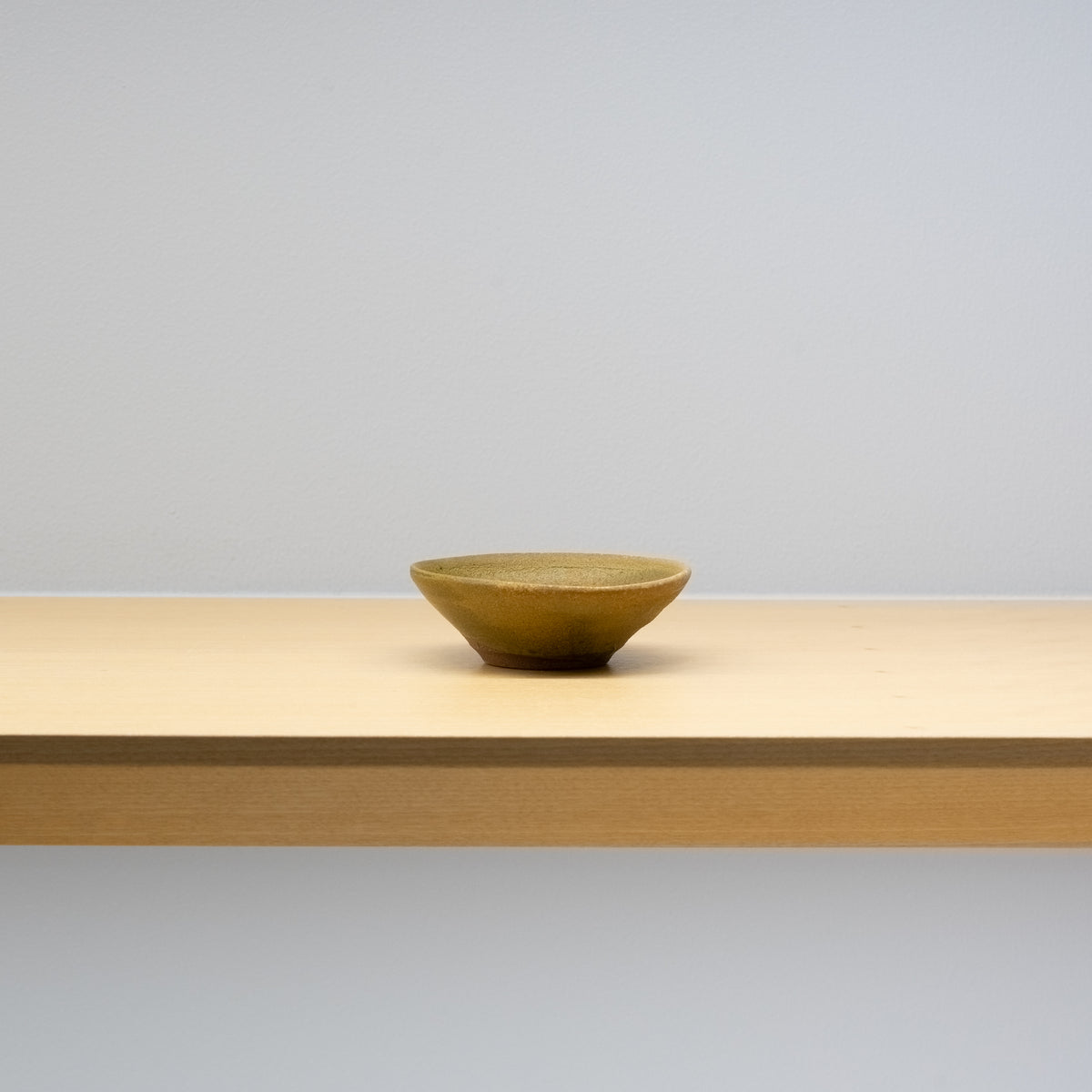 青唐津ぐい呑（三藤るい）Karatsu Sake Cup（Rui Mitou